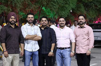 Carry on Jatta - 4 Star Cast Visit